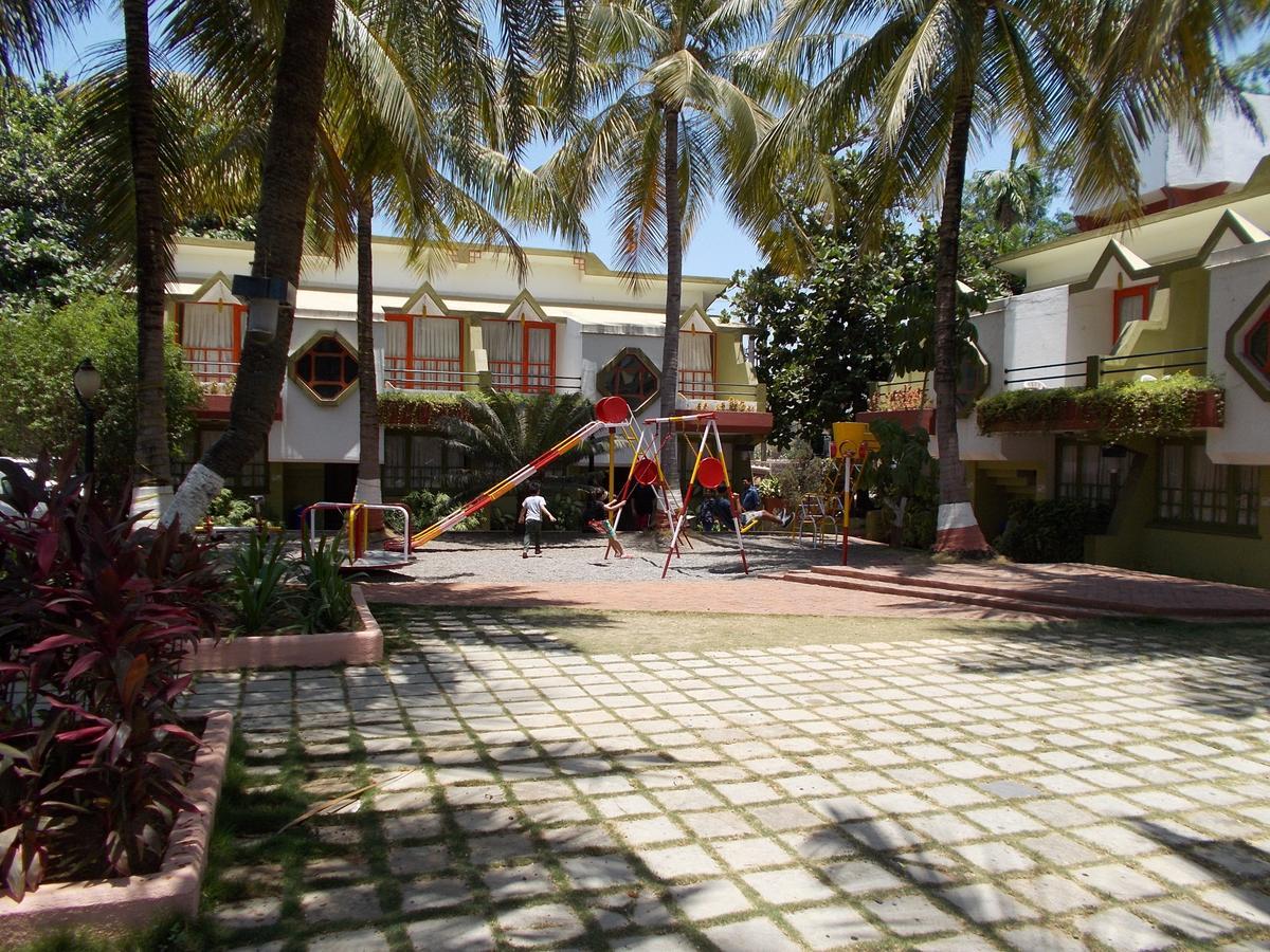 Sandy Resort Daman Luaran gambar