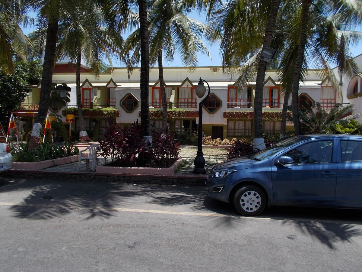 Sandy Resort Daman Luaran gambar